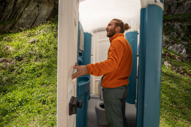 Portable Toilet Options We Offer in Squaw Valley, CA